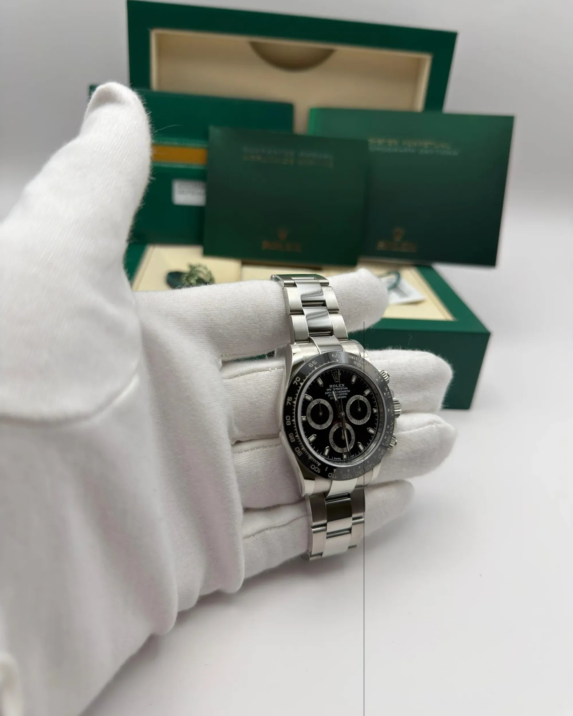 Daytona Cosmograph Black Dial Full Set 2018 - 116500LN