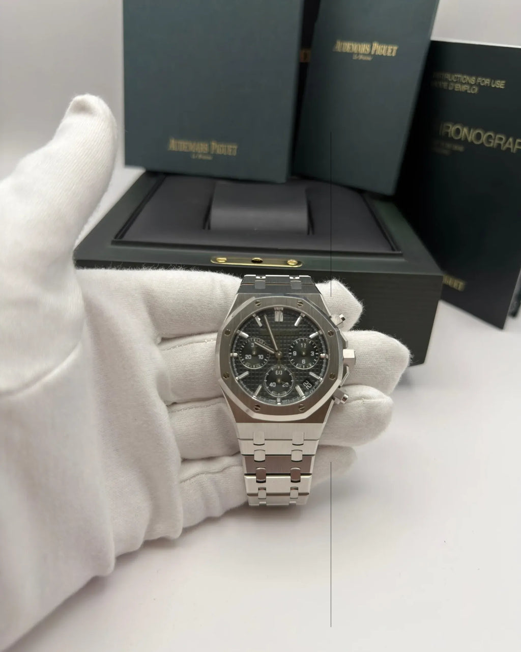 Royal Oak Chronograph 50th Anniversary Green Dial 2023 - 26240ST.OO.1320ST.04