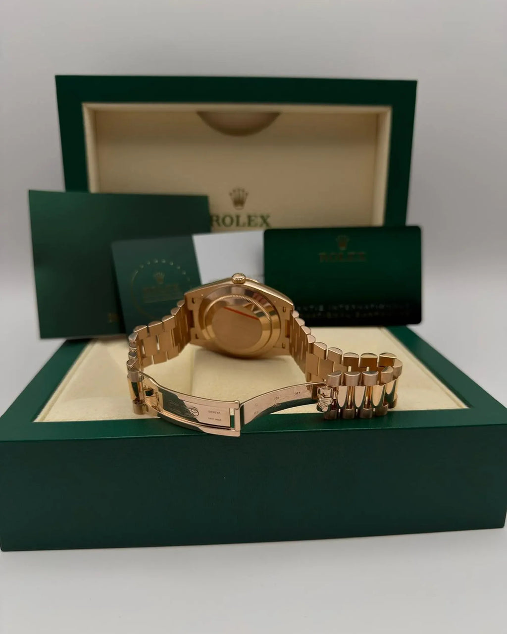 Day-Date 40 Chocolate Baguette Diamond Dial Full Set 2020 - 228235