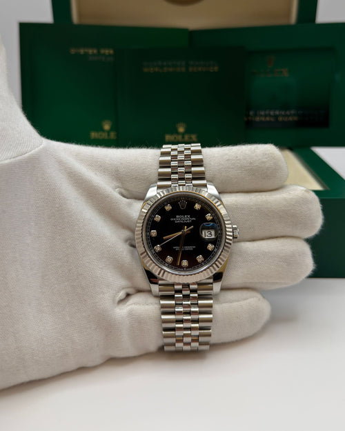 Datejust 41 Black Dial mit Diamantbesatz Full Set 2020 - 126334