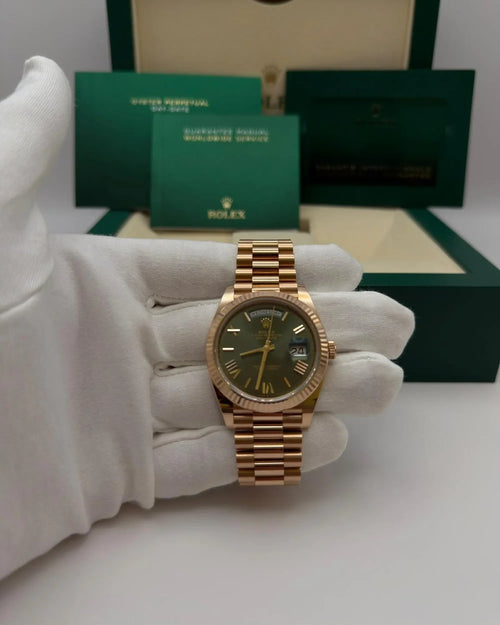Day-Date 40 Olive Dial Everose-Gold Full Set 2019 - 228235